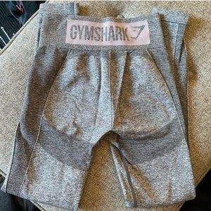 Women’s Gymshark seamless leggings (NwoT)